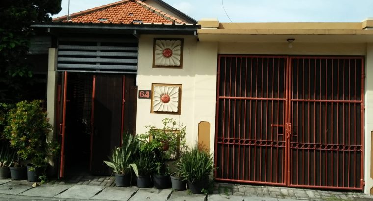 Tempat Kos surabaya barat-6 kamar-kekeluargaan-Non Ac